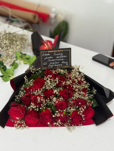 20-li-canli-gul-buketi